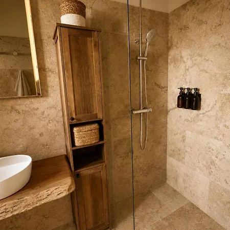 Villa Sheepfold For 4 People Near Pinarello