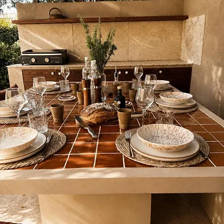 Villa Sheepfold For 4 People Near Pinarello Zonza